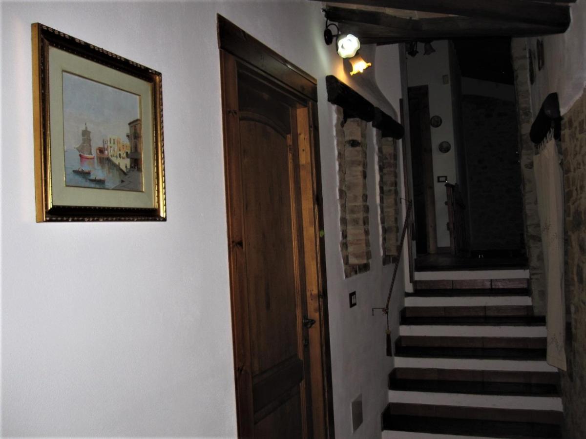 La Pietra Rara B&B Montone  Exterior foto