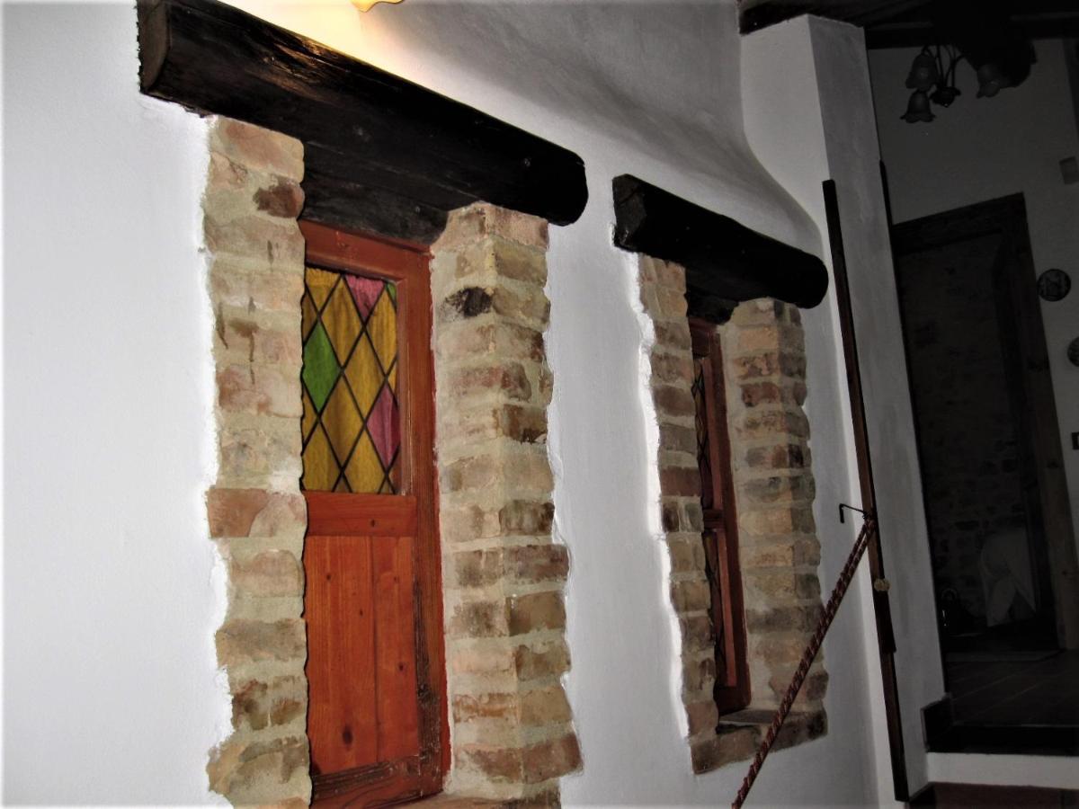 La Pietra Rara B&B Montone  Exterior foto